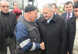 Binali Yıldırım Menemen'de 