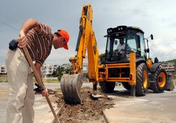 Aliağa Yollarına Yaz Bakımı 