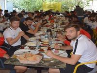 Aliağaspor FK, Taraftarı Futbolcusu ve Yöneticisi İle Şampiyonluğa Kenetlendi