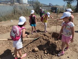 Bornova’da Her Yaşta Yeşil Sevgisi